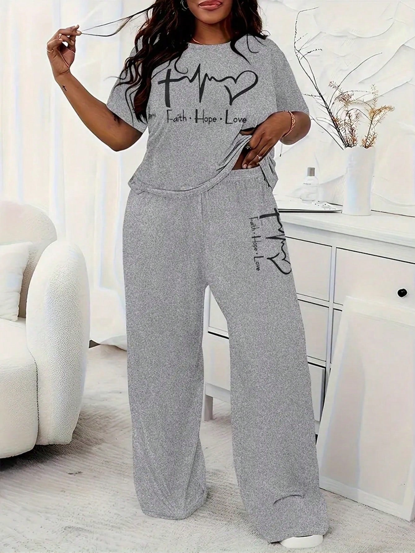 2pcs Women Summer Casual T-Shirt And Pants Pajama Set