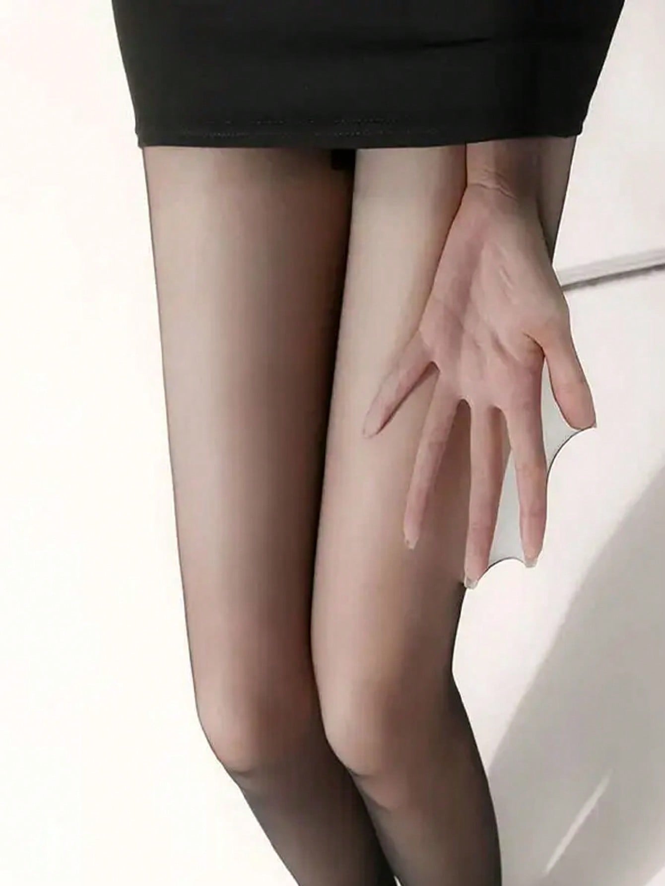 1 Pair Of Black Ultra-Thin Sexy Scratch-Resistant Stockings For Fall And Summer